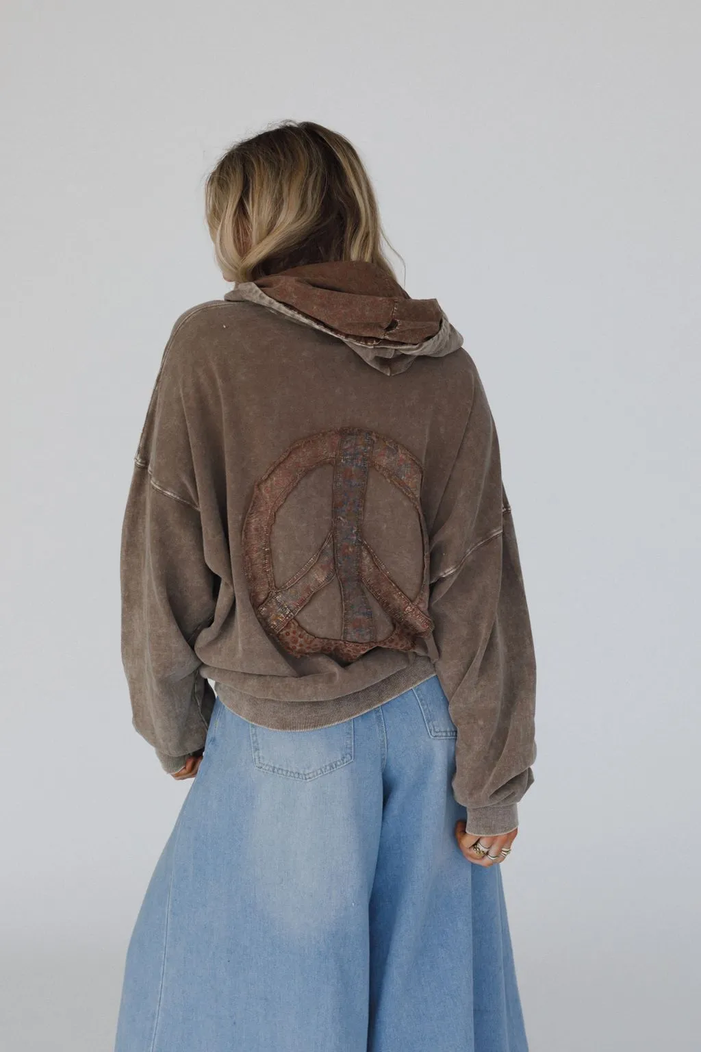 Janelle Peace Patch Sweatshirt Top - Coffee