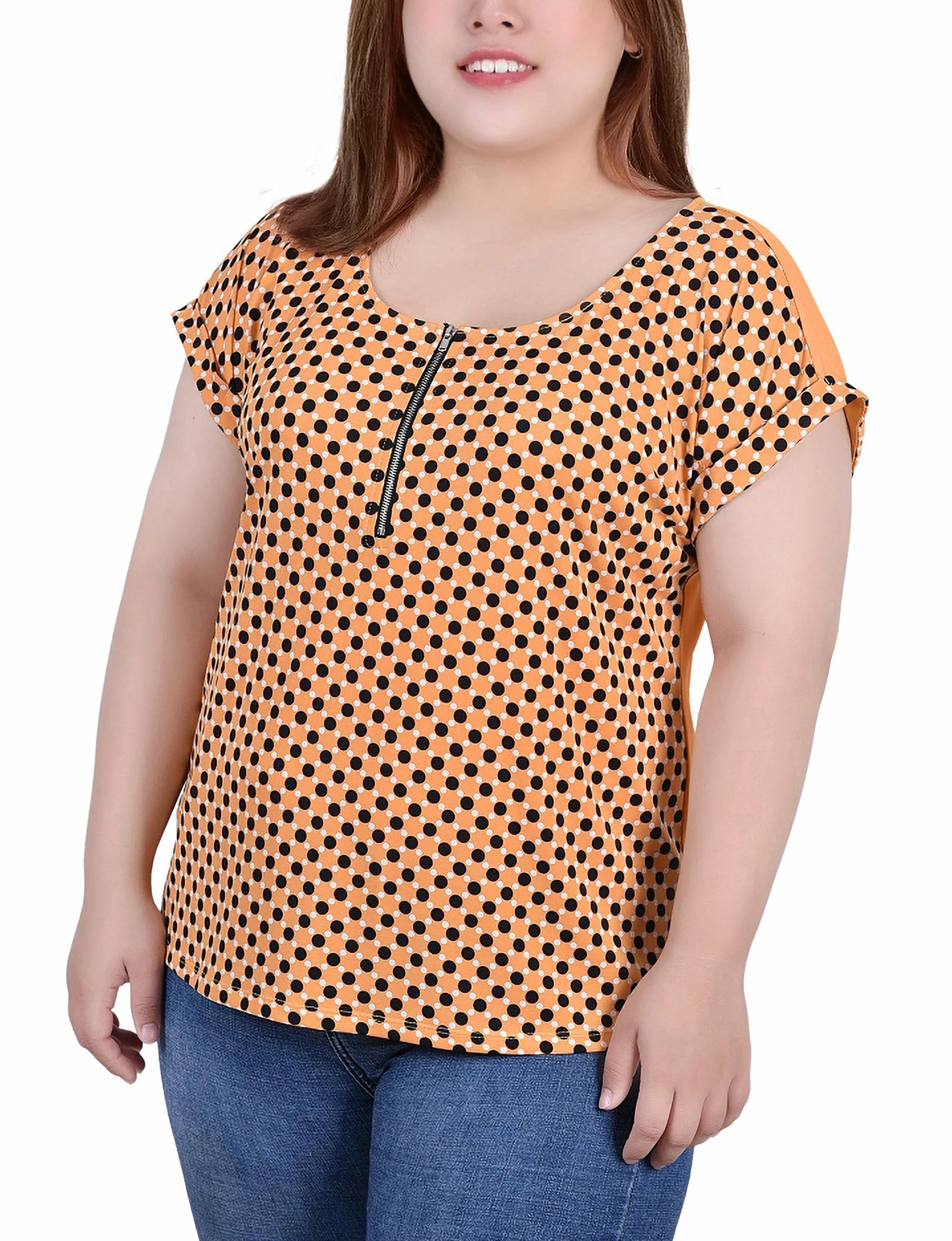 Plus Size Short Sleeve 1/2 Zip Knit Top