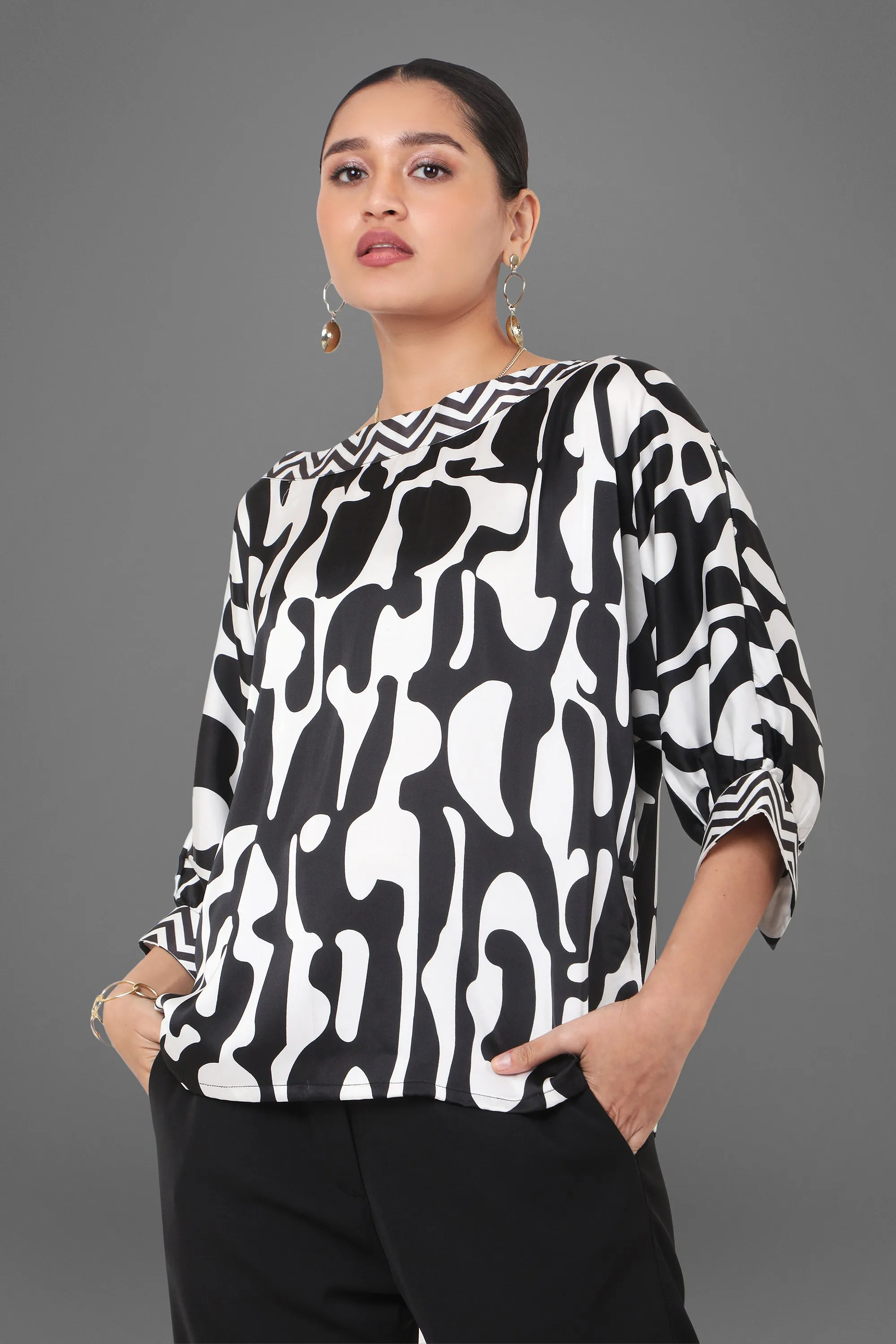 Samara Printed Boat Neck Kimono Top